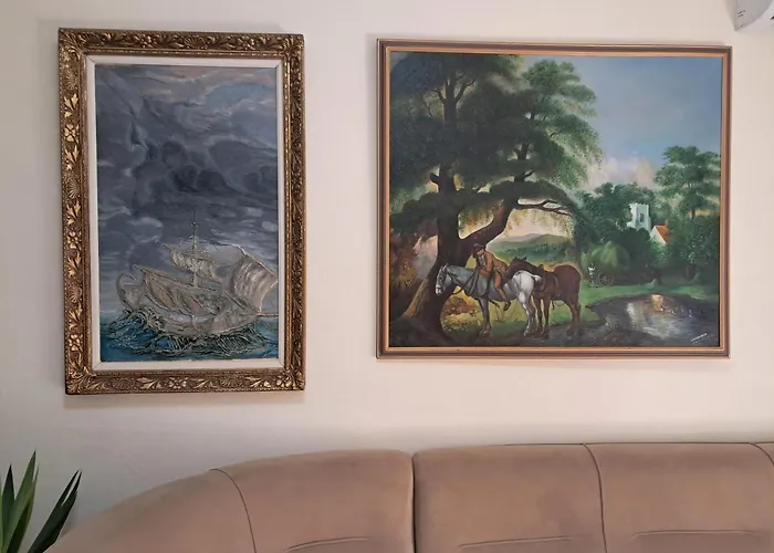 Apartment Violeta's *